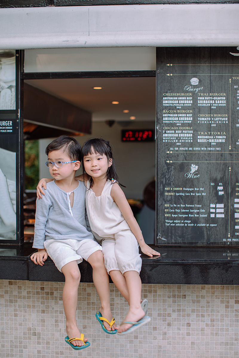 Family photographer Phuket