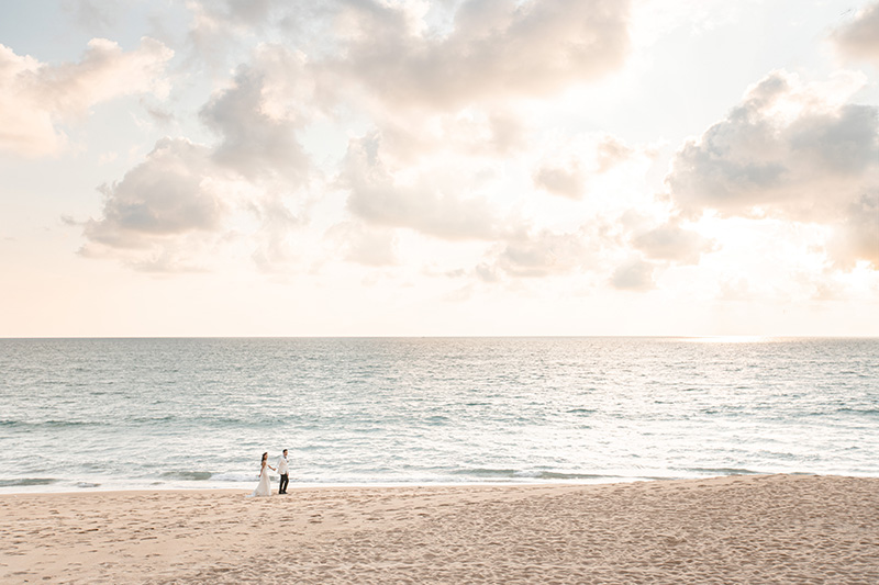 Wedding Photographer Renaissance Phuket