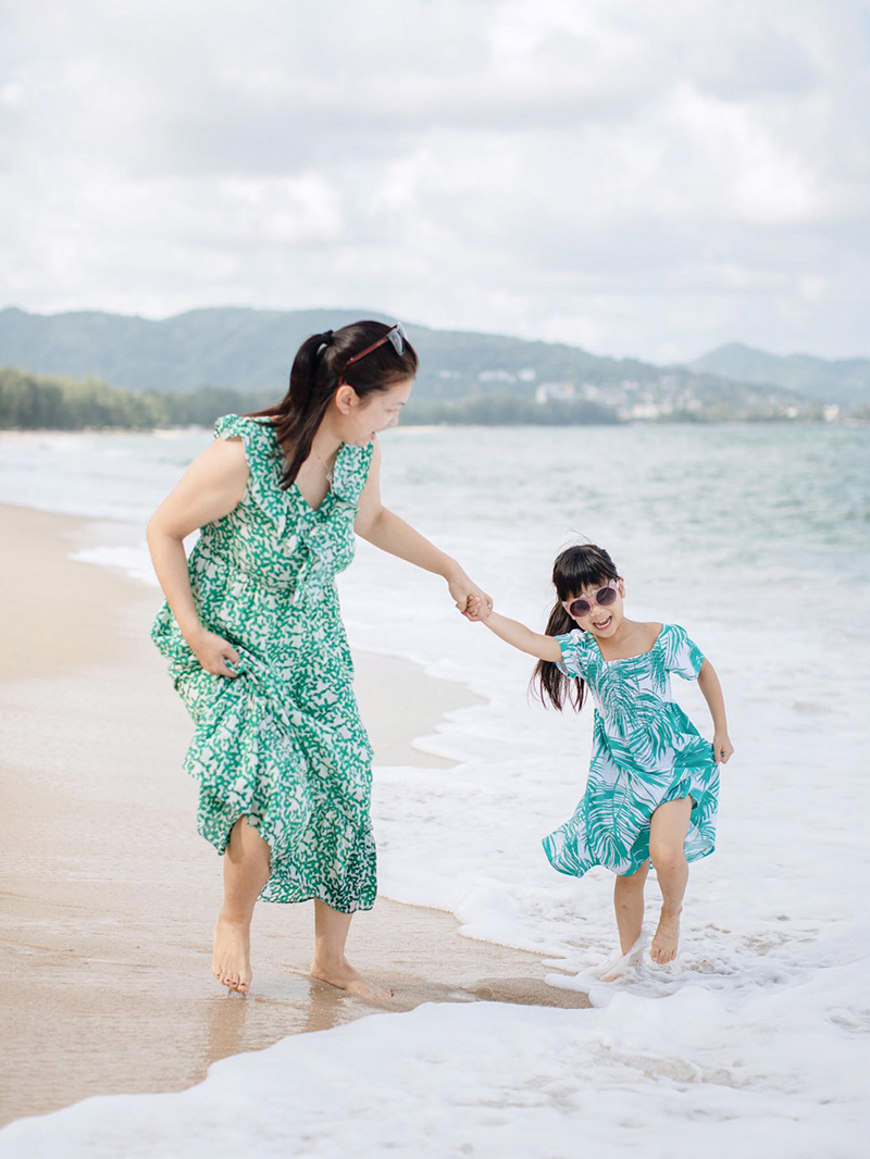 Family photographer Phuket